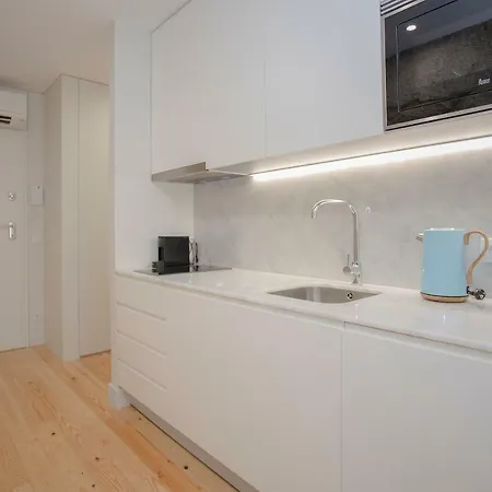 Liiiving In - Charming Downtown Delight * Porto