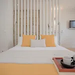 Liiiving In - Charming Downtown Delight * Porto