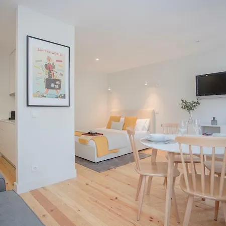 Liiiving In - Charming Downtown Delight * Porto